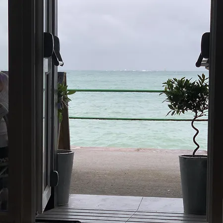 Otel Marina Metro 3*