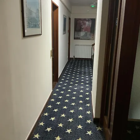 Hotel Marina Metro 3*