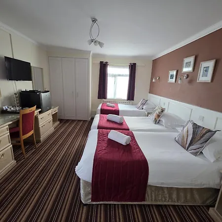 Ξενοδοχείο Marina Metro 3*