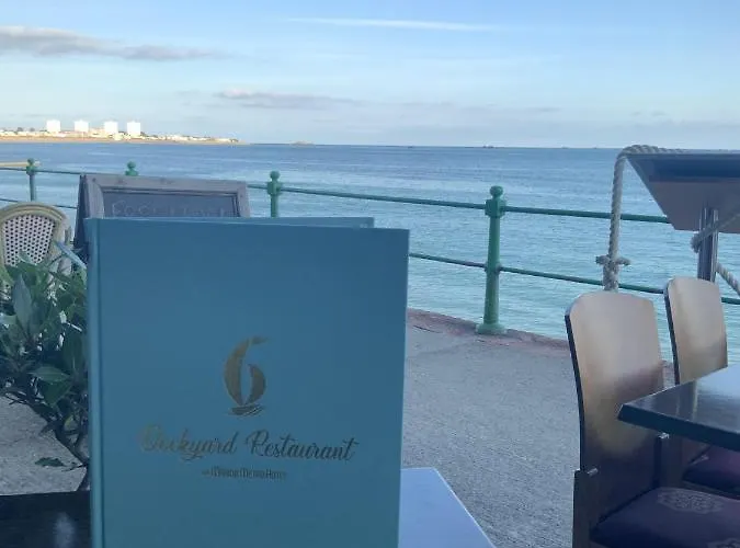 Hotel Marina Metro 3*