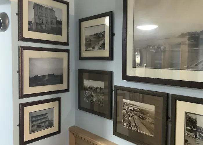 Hotel Marina Metro 3*