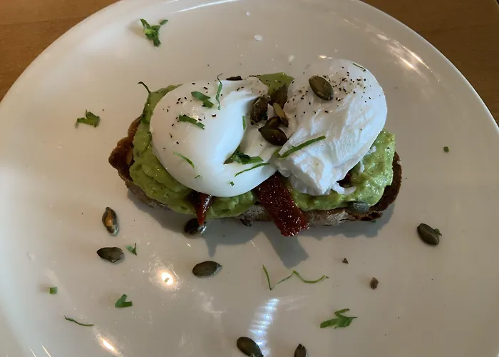 Marina Metro فندق 3*