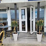 Hotel Marina Metro
