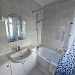 Marina Metro 3*