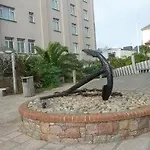 Marina Metro
