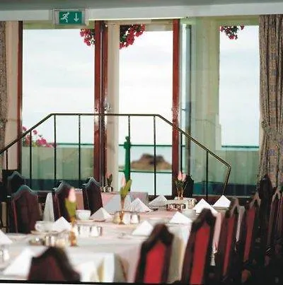 Marina Metro Hotel 3*