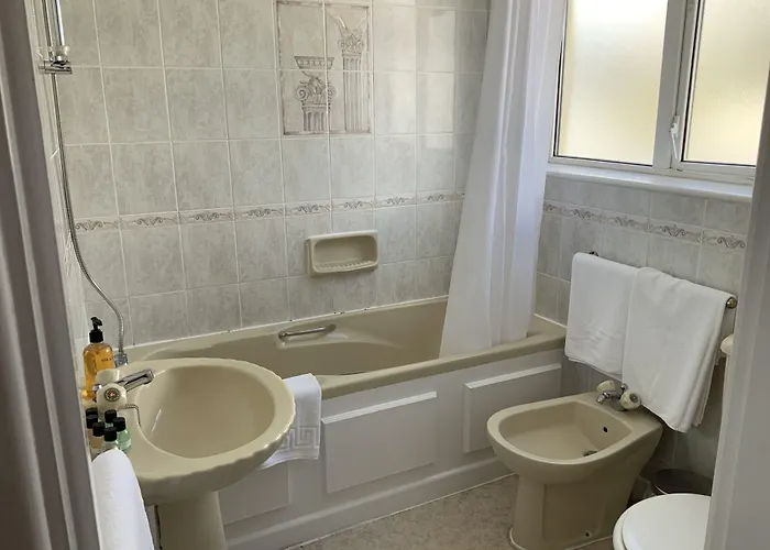 Marina Metro Szálloda